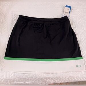 NWT  IZOD Athletic Skort. Deep Navy Size S